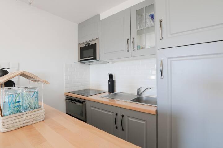 Apartamento Sur L'Ilot De St Martin Au Centre Du Port Vue Exceptionnelle ! Saint-Martin-de-Ré Exterior foto